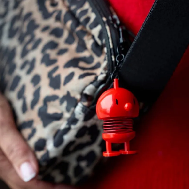 Bag charm 5,9 cm rød