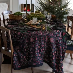 Bettys Jul duk 145x250 cm rød