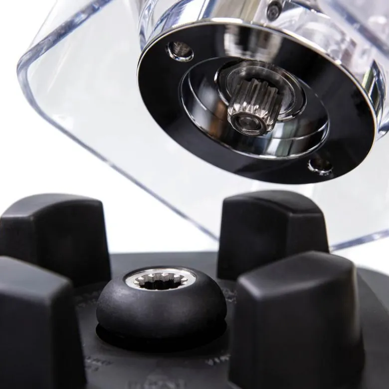 Blender X 2,5 Turbo 2,2L 1800W svart