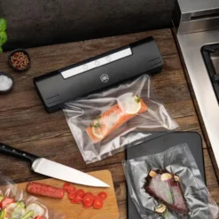 Compact Fresh vakuumpakker svart