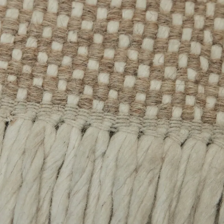 Daphne gulvteppe 200x140 cm beige
