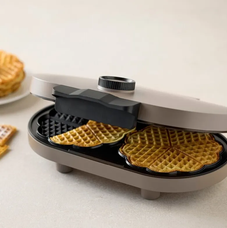 Dobbelt vaffeljern 1600W latte