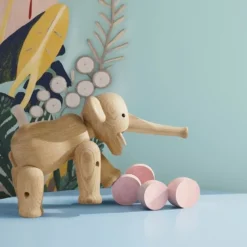 Elefant stor 22 cm eik