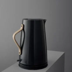 Emma vannkoker 1,2L svart