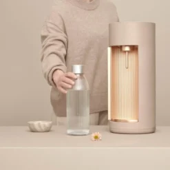 Glassy kullsyremaskin uten sylinder latte
