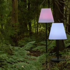 Glow gulvlampe 150 cm svart/hvit
