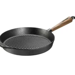 Grillpanne 28 cm med valnøtt håndtak