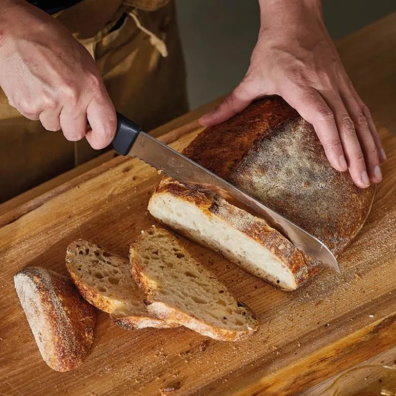 Hard Edge brødkniv