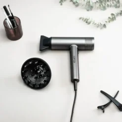 Hårføner med diffuser 2000W grå