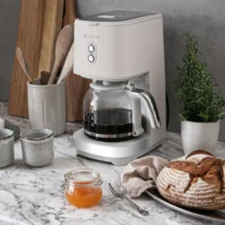 Kaffetrakter 900W creme white