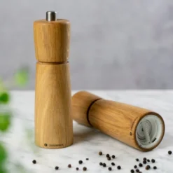 Kiel pepperkvarn 18 cm eik
