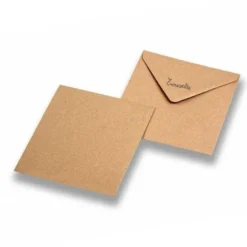 Konvolutt liten 10,5 x10,5 cm