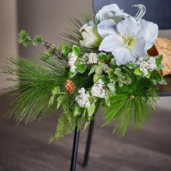 Kristin bukett kunstige blomster 105 cm hvit