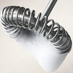 Melkeskummer med holder krem