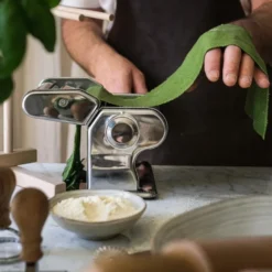 Pasta La Vista pastamaskin krom