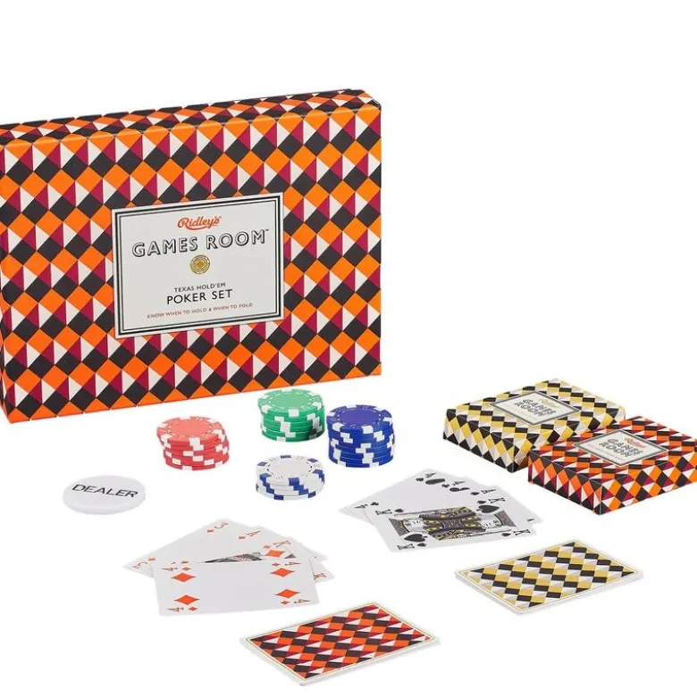 Pokersett med kort og sjetonger