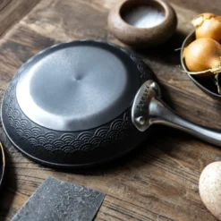 Pure Pan støpejernspanne 20 cm