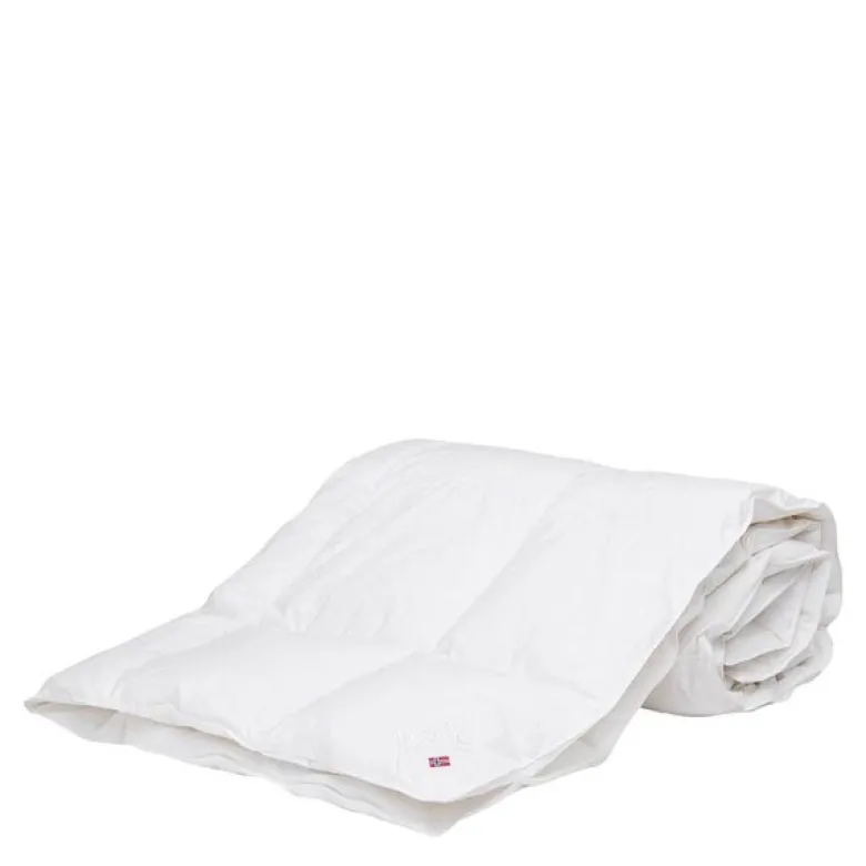 Saga dundyne medium varm 140x220 cm hvit