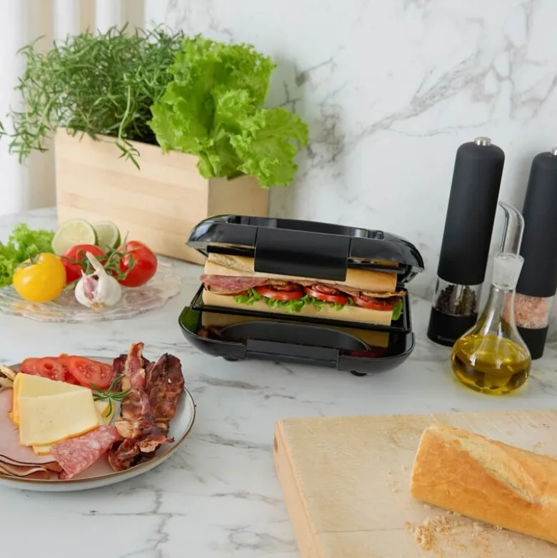 Sandwichgrill SG400 22x12cm 750W svart