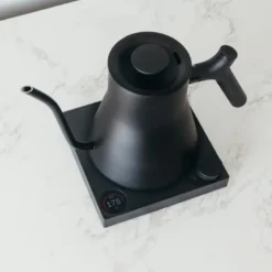 Stagg EKG Pro vannkoker med termostat 0,9 L matt svart