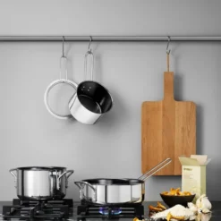 Stainless Steel kasserolle 1,8L keramisk Slip-Let® belegg