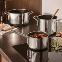 Stainless Steel kasserolle 1,1L keramisk Slip-Let® belegg