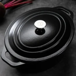 Stenfors støpejernsgryte oval 6,2L svart