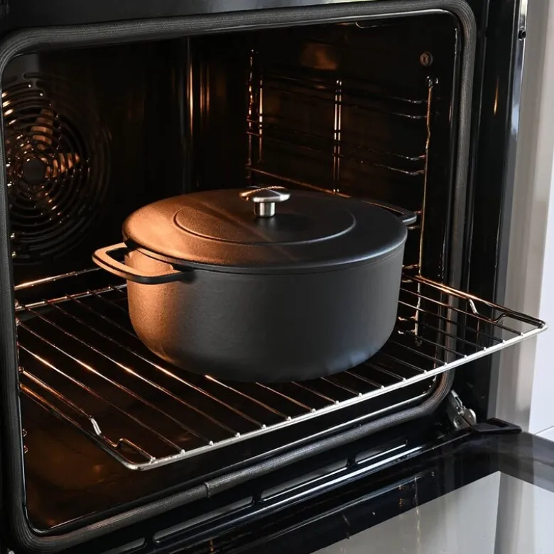 Støpejernsgryte 24 cm 3,8L svart