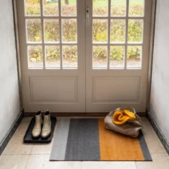 Stripes horisontal gulvmatte 90x60 cm dijon/grey