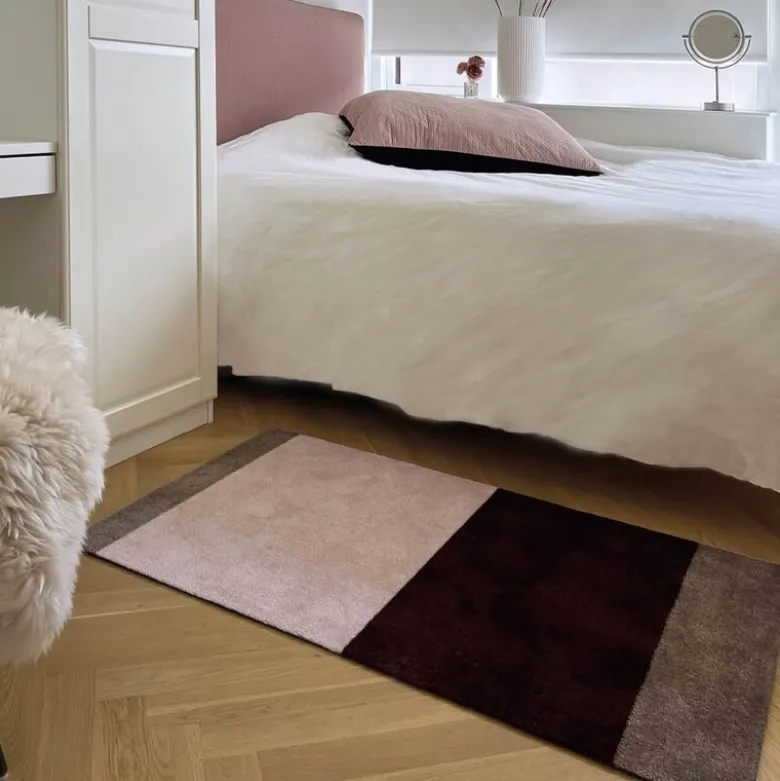 Stripes horisontal gulvmatte 120x67 cm bordeaux/rose/sand