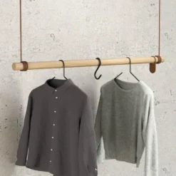 Swing L garderobestang 110 cm eik/skinn