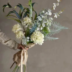 Symphonie bukett kunstig 30x103 cm hvite blomster