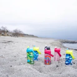 Thrive Flip Straw Kids drikkeflaske 0,4L sharks and rays