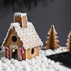 Utstikkerform hus 28,5 cm